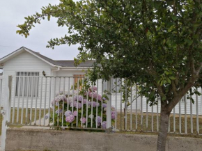 HERMOSA CASA EN ALGARROBO. V REGIÓN